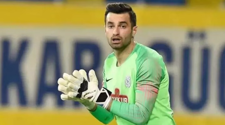 Sivasspor, tecrübeli kaleci Gökhan Akkan’ı kadrosuna kattı