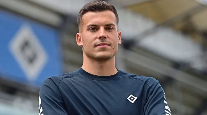 Kayserispor, László Bénes’i kadrosuna kattı