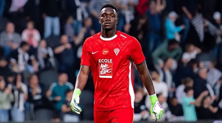 Çaykur Rizespor, Kaleci Yahia Fofana ile anlaştı