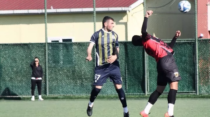 Sarıyıldızspor, İl Özel İdare KHS’yi 5 golle geçti