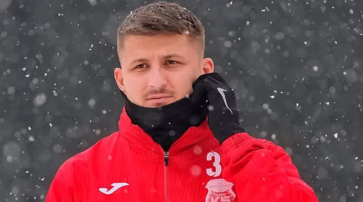 Fethiyespor Yusuf Türk’e imzayı attırdı