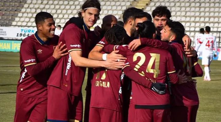 Adana Demirspor-Bandırmaspor maçı canlı izle maç özeti TRT Spor 23 Ocak