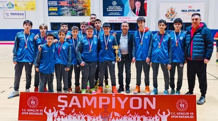 Kastamonu Basketbol Spor Kulübü U14’te şampiyon oldu