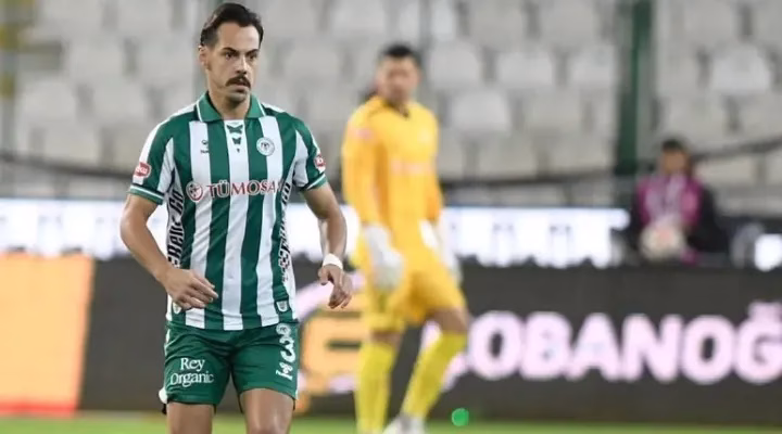 Amedspor Yasir Subaşı ile anlaştı 