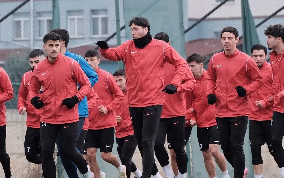 GMG Kastamonuspor, Beyoğlu Yeni Çarşı FK maçında 3 puan peşinde