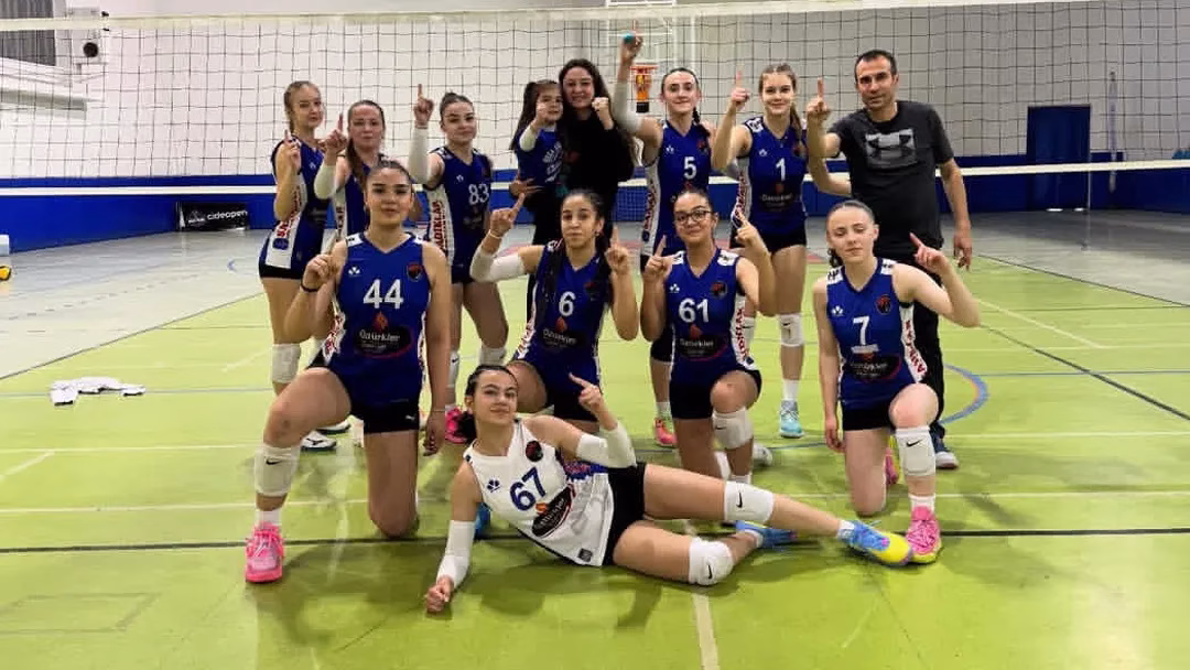 Doğa Spor Kulübü Küçük Kızlar Voleybol İl Şampiyonu Oldu!