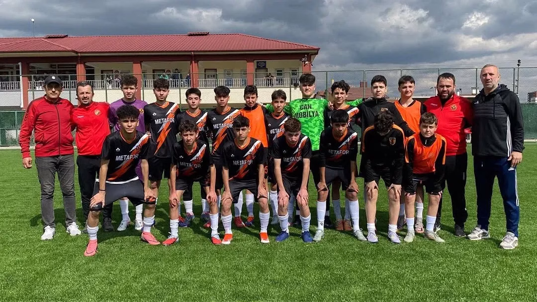 Kastamonu Yolspor U15 şampiyonluğunu ilan etti!