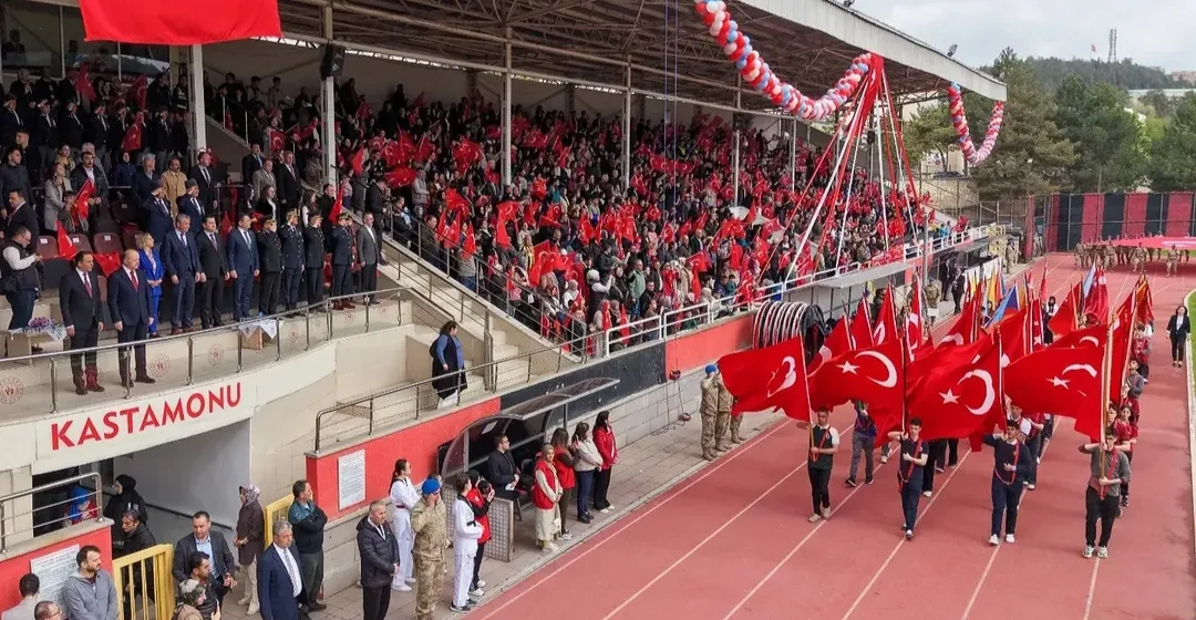 Kastamonu Gazi Stadyumu’nda 19 Mayıs Coşkusu
