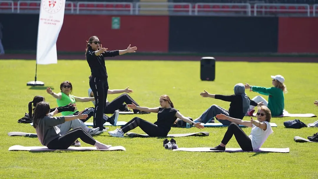 Gençlik Haftası’nda Gazi Stadyumu’nda Sabah Sporu