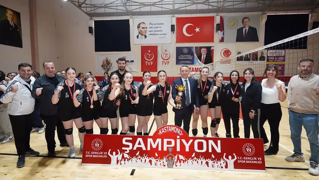 Okul Sporları Voleybol Genç B Kızlar İl Birinciliği Kastamonu’da tamamlandı
