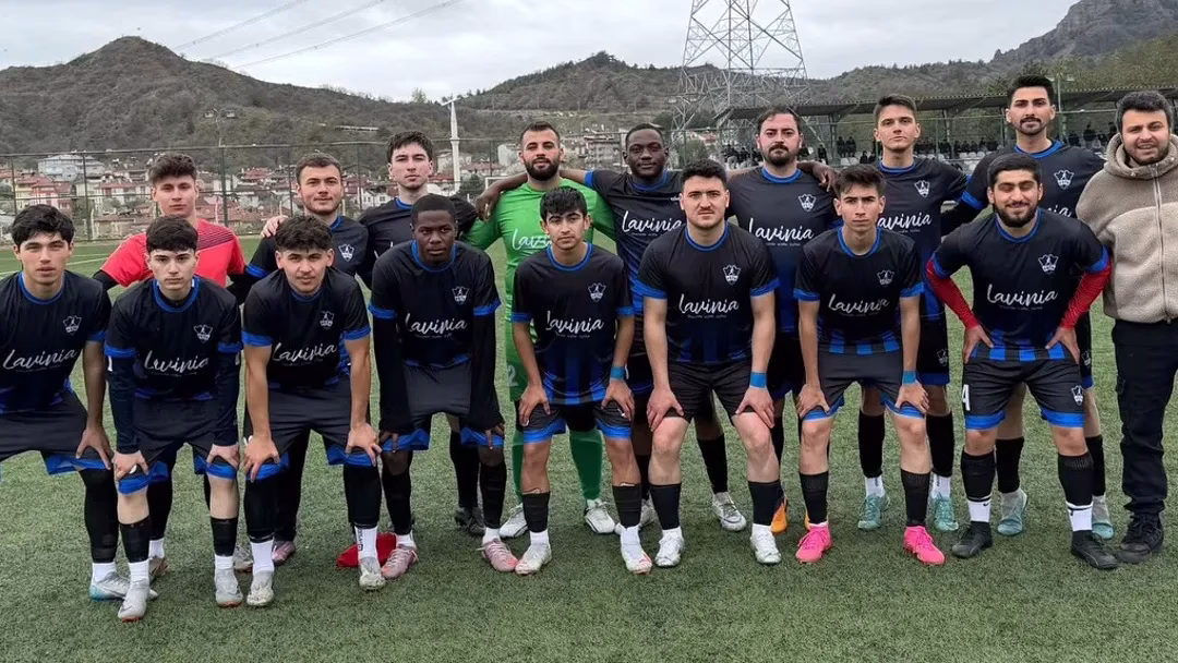 Tosya’da gol düellosu! Vefaspor lideri 5 golle geçti