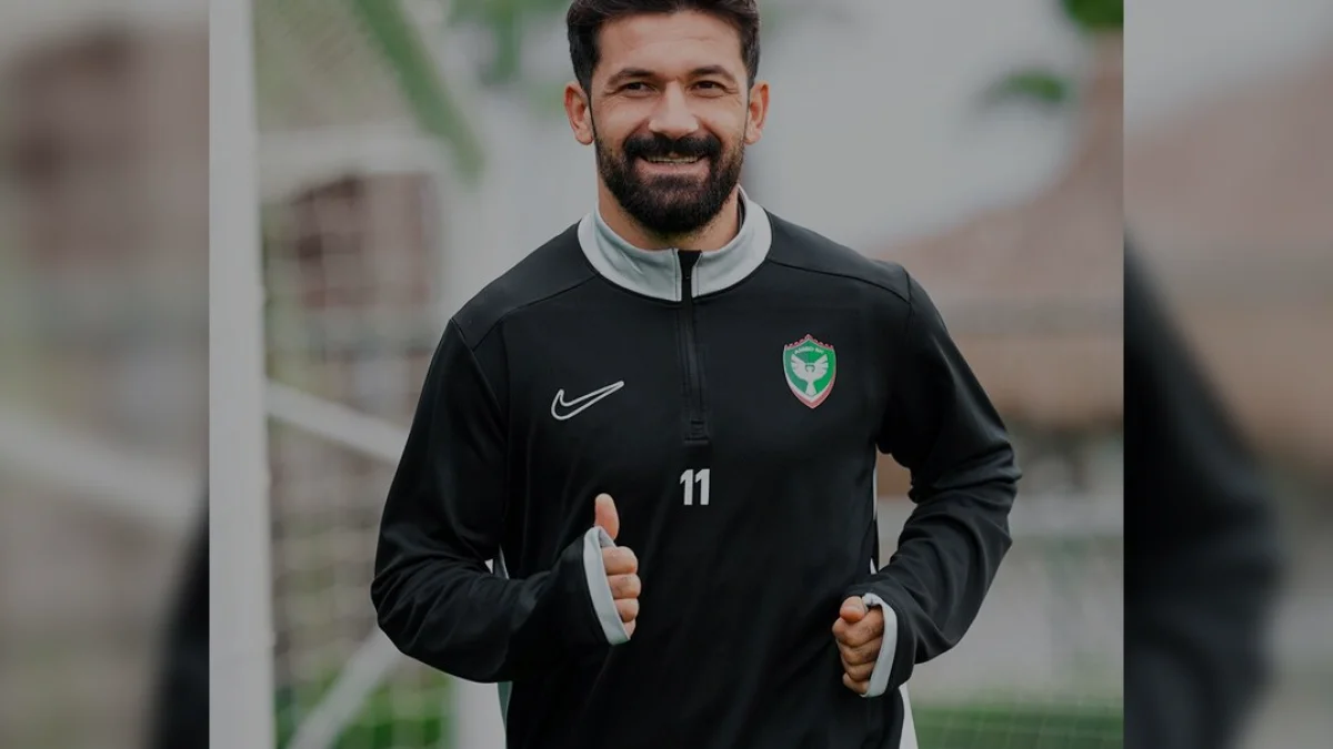 Amedspor Celal Hanalp transferini bonservis bedeli almadan tamamladı