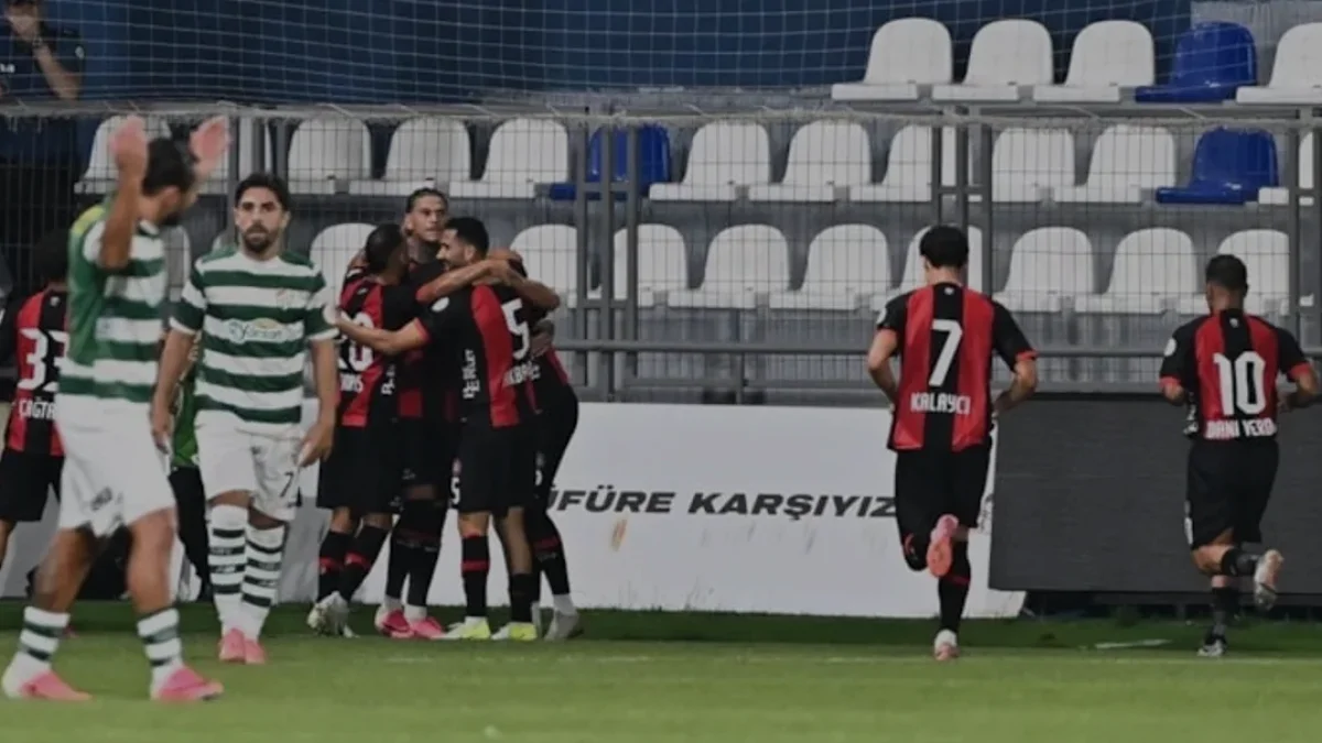 Fatih Karagümrük Bursaspor karşısında sahadan galip ayrıldı