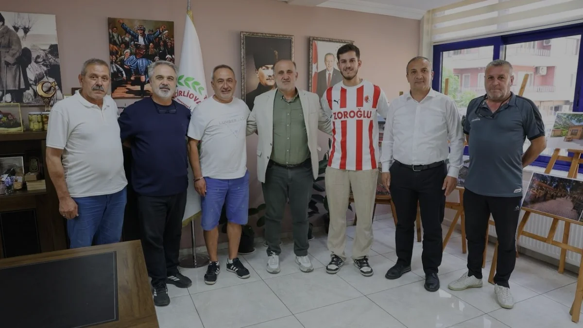 İncirliova Belediyespor Tecrübeli Golcüsü Hasan Gündem ile Anlaştı