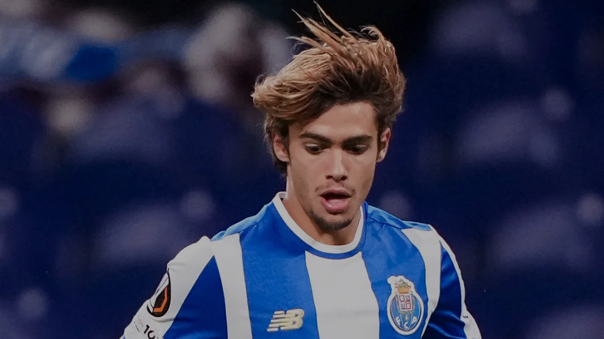 Roma Rodrigo Mora Transferini 50 Milyon Euroya Bitiriyor