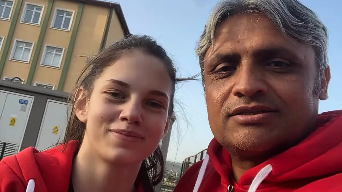 Kastamonu DSİ Spor’un genç yıldızı Hazal Sena Kebelioğlu Süper Lig’e transfer oldu