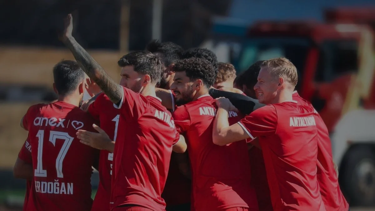 Antalyaspor Bandırma deplasmanında 3 puanla moral buldu