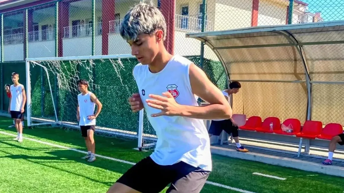 Egehan Kolçak Kastamonuspor U17 takımına transfer oldu