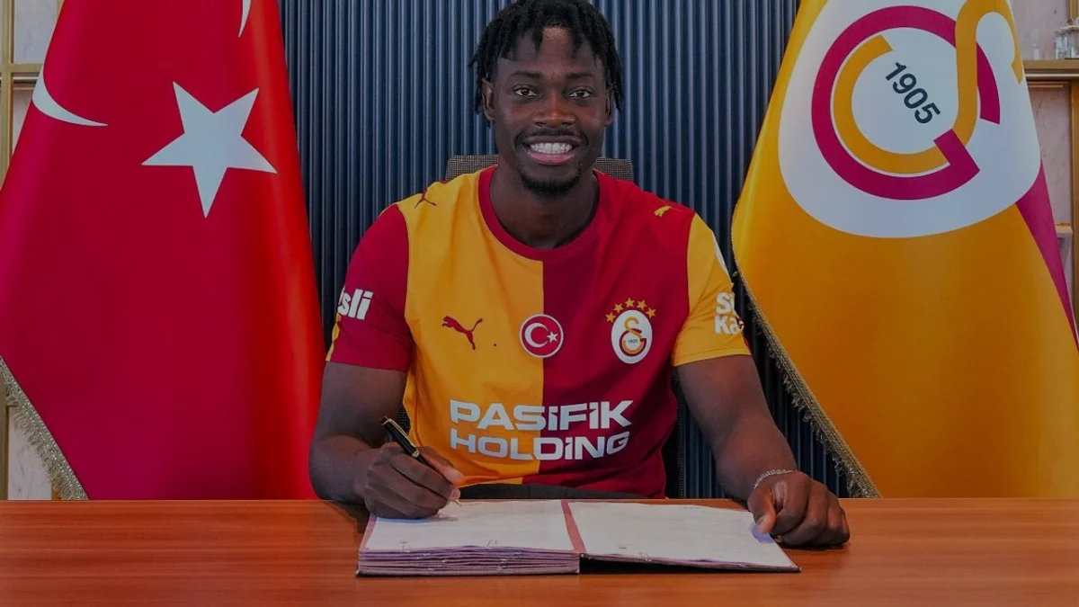 Galatasaray El Chadaille Bitshiabu transferinin maliyetini duyurdu
