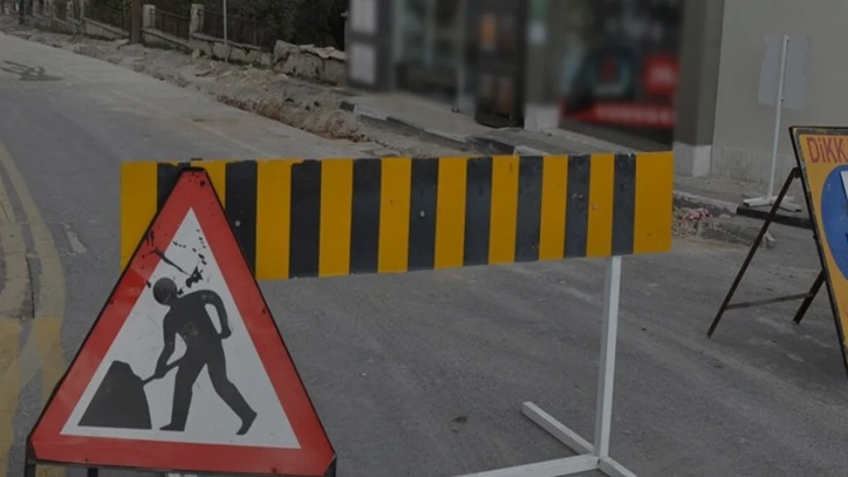 Kastamonu Rauf Denktaş Caddesi asfalt çalışmasıyla trafiğe kapatılıyor