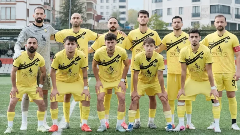Cide Belediyespor’dan Gol Yağmuru! Safranboluspor’u 5-3’le Geçti