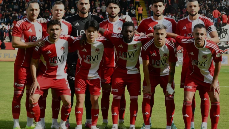 Batman Petrolspor Esenler Erokspor karşısında mucizevi bir galibiyet aldı