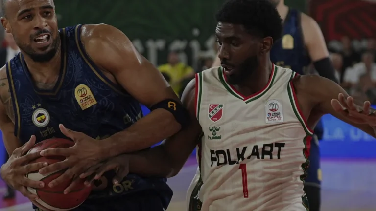 Fenerbahçe Tarfin Karşıyaka deplasmanında farka gitti