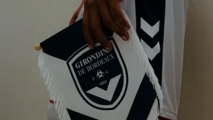Fransa futbolunun köklü kulübü Bordeaux 1 Euroya el değiştirdi
