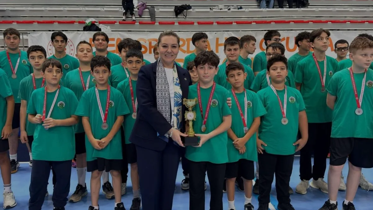 Kastamonu Candarbey Spor Kulübü sporcuları madalyalarını aldı